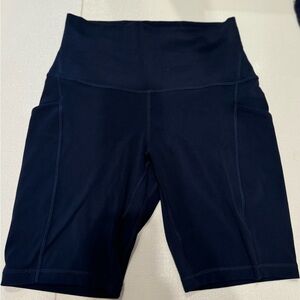 Lululemon align high rise bike short; navy blue; women’s size 6; 8” inseam;